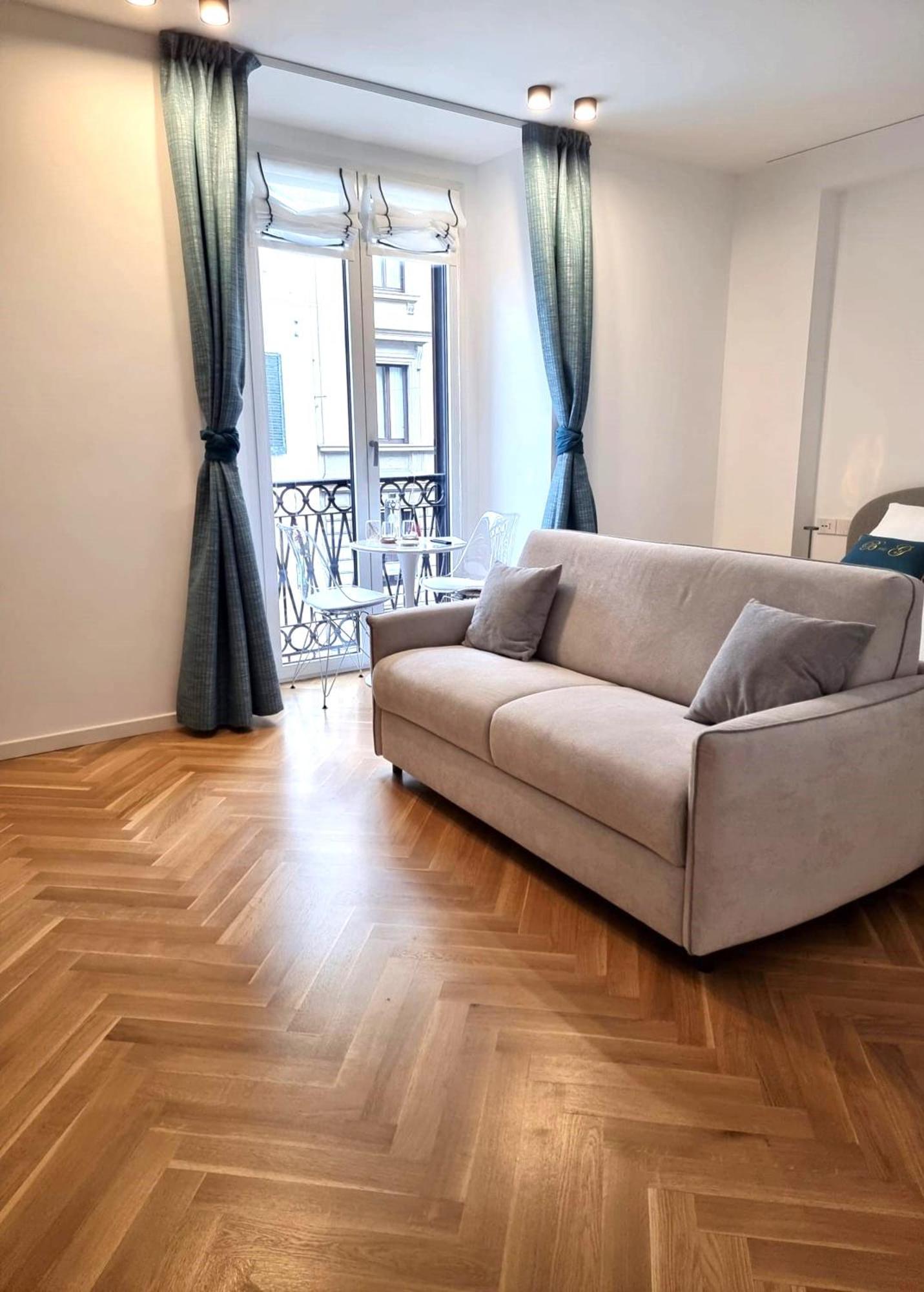 B And G San Babila- Luxury In The Heart Of Milano - Design District Hotell Eksteriør bilde