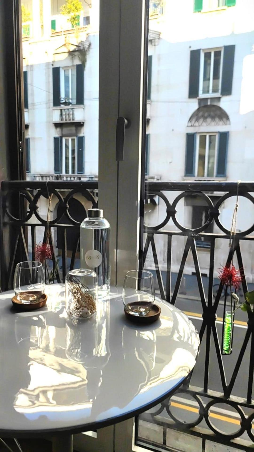 B And G San Babila- Luxury In The Heart Of Milano - Design District Hotell Eksteriør bilde