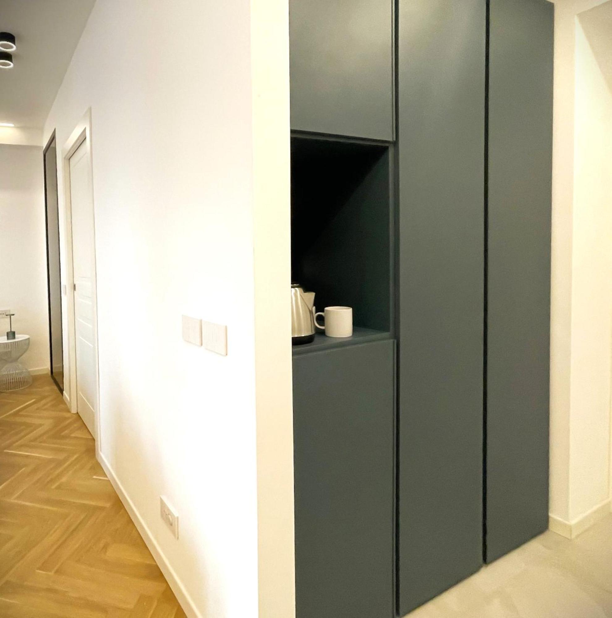 B And G San Babila- Luxury In The Heart Of Milano - Design District Hotell Eksteriør bilde